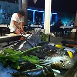 - - Ristorante L'oasi