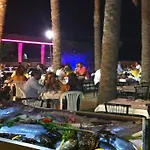 Bed & Breakfast - - Ristorante L'oasi Metaponto