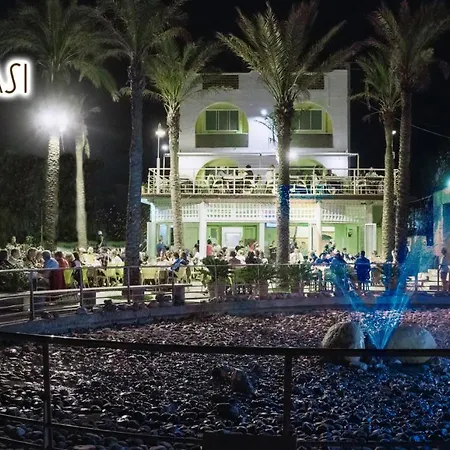 L'oasi Bed & Breakfast 3*