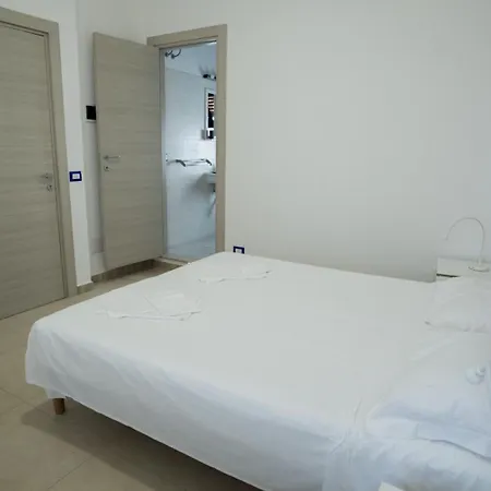 Bed & Breakfast - - Ristorante L'oasi Metaponto