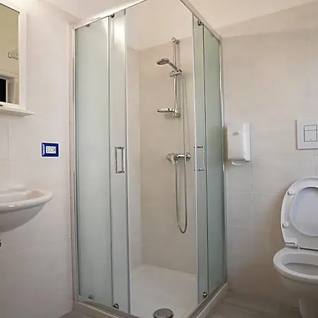 - - Ristorante L'oasi 3*