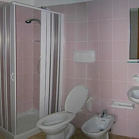 - - Ristorante L'oasi Bed & Breakfast Metaponto