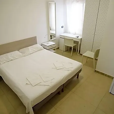 Bed & Breakfast - - Ristorante L'oasi 3*