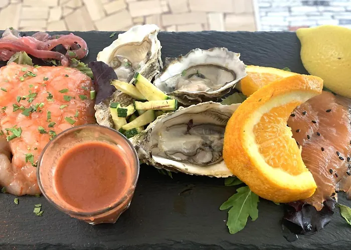 - - Ristorante L'oasi Couette-café 3*