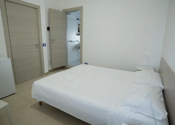 Couette-café - - Ristorante L'oasi Métaponte